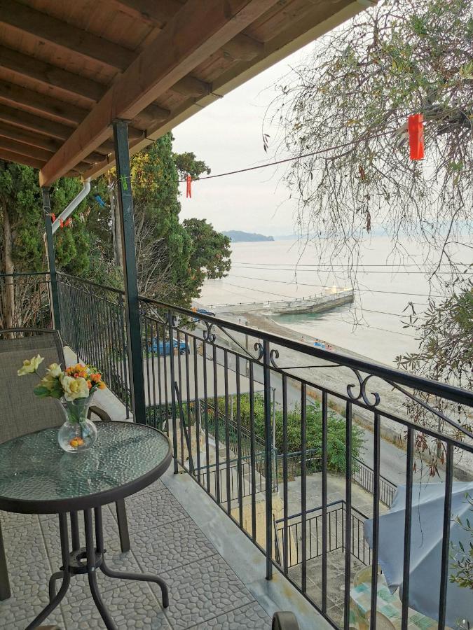 Marina Apartment Perama  Exterior photo